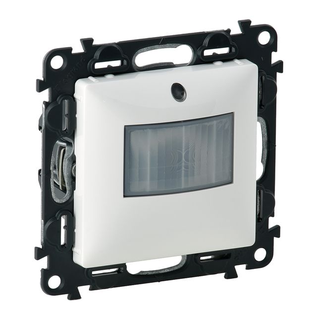 Łącznik automatyczny (czujnik ruchu) bez zacisku neutralnego 100 W Valena Life 752170A - Biały