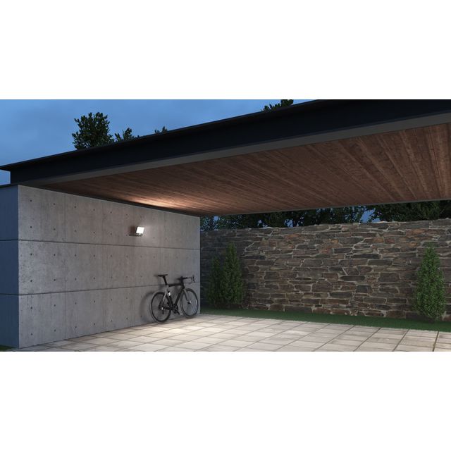 Naświetlacz z czujnikiem ruchu STEINEL XLED ONE 18,6W 110lm/W biały